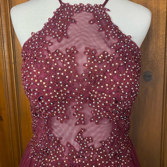 Formal Dress Size Small 7 Halter Beaded Pink Purple Short Length Open Back Prom - Picture 2 of 9